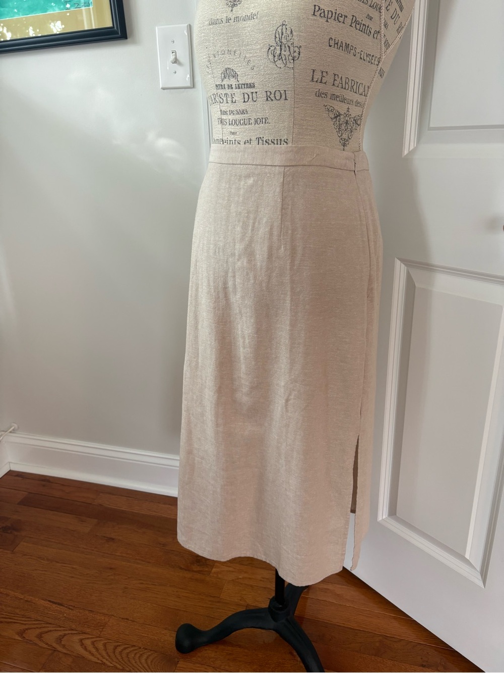 Old Navy Beige Linen-Blend Midi Skirt with Side Slit
